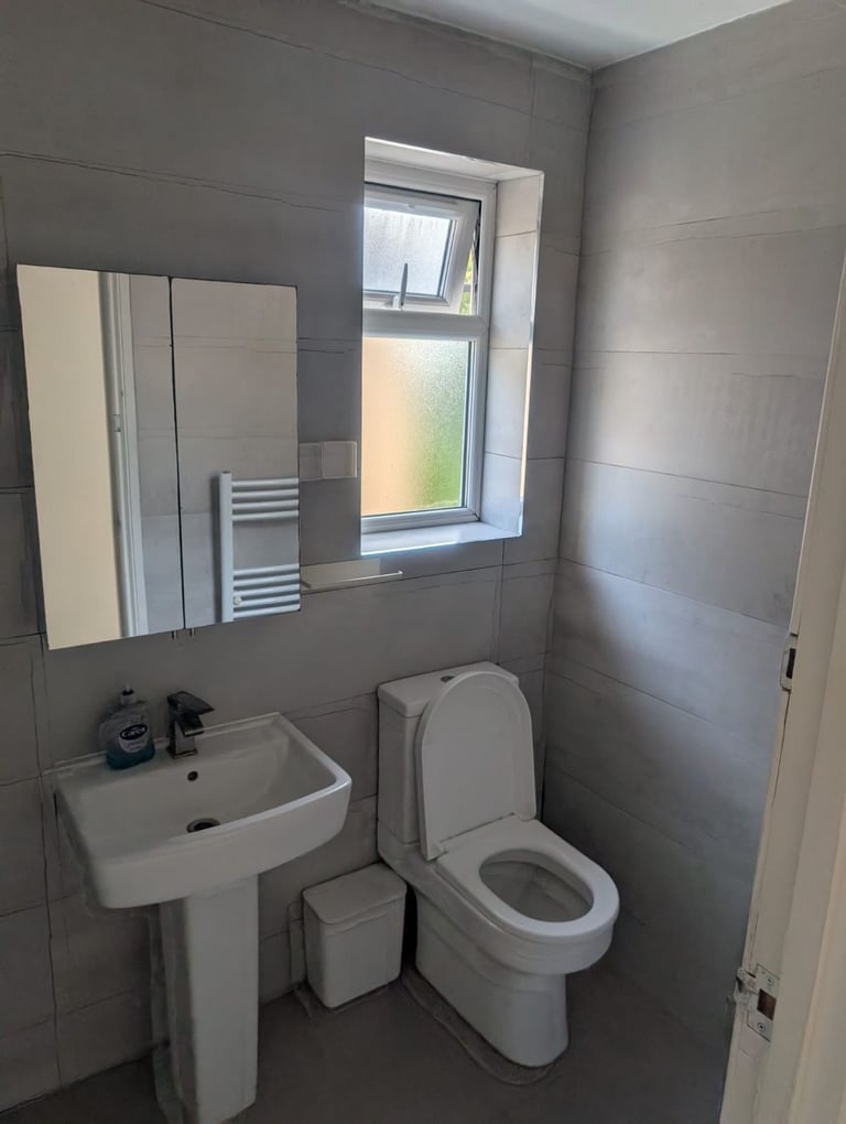 5 bed house to rent wd17 