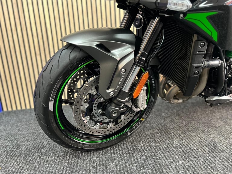 2024 74 Kawasaki Ninja ZH2 Z H2 1000 Performance SUPERCHARGED - AKRAPOVIC 