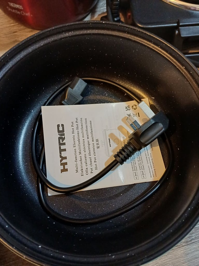 image for Hytric green  multi cooker plug in portable pan  