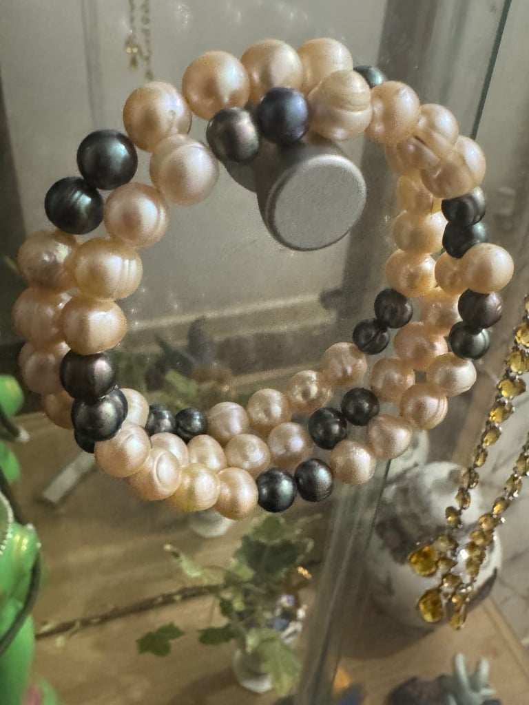 Genuine black ivory natural pears bangle