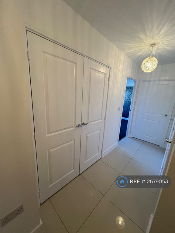 2 bedroom flat in Albion Drive, Aylesford, ME20 (2 bed) (#2679053)