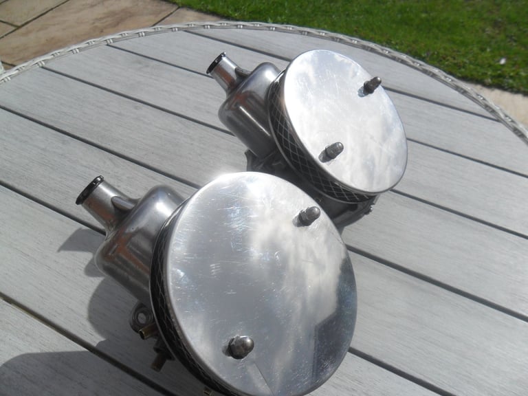 Twin Carbs
