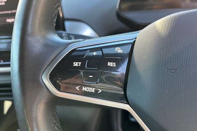 2022 Volkswagen ID.4 109kW Life Pure 52kWh 5dr Auto Estate ELECTRIC Automatic