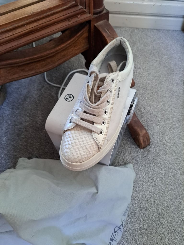 Geox womans trainer's 