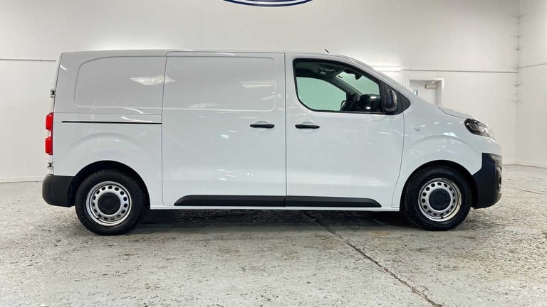  Citroen Dispatch 1000 1.5 BlueHDi 100 Van Enterprise Pro Van Diesel Manual