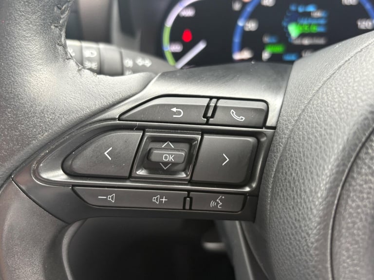 2022 Toyota Yaris Cross 1.5 VVT-h Excel SUV 5dr Petrol Hybrid E-CVT Euro 6 (s/s) (116 ps) Petrol/...