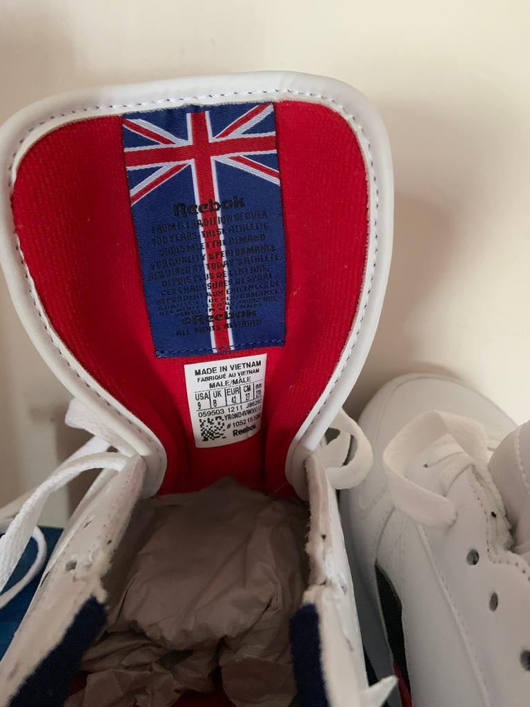 New REEBOK Classic Heritage Trainers 