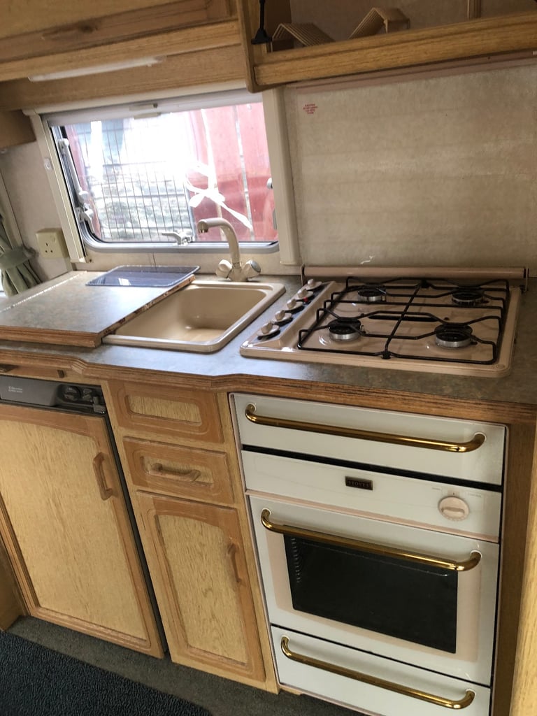 Abbey gts vogue 2 berth caravan 