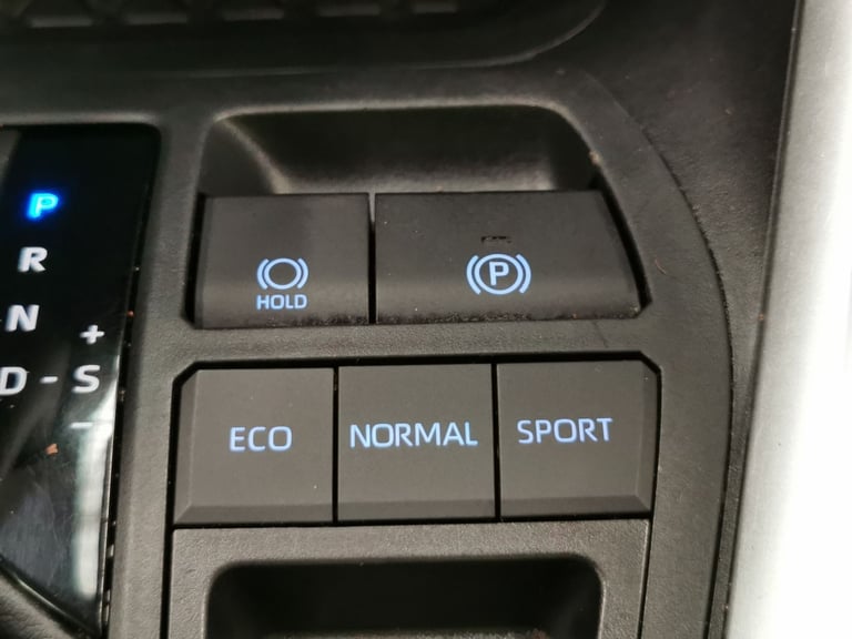 2020 Toyota RAV4 2.5 VVT-h Design SUV 5dr Petrol Hybrid CVT Euro 6 (s/s) (218 ps) - LED - RE Suv ...