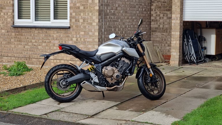 Honda CB650R, Silver, 2021, 650cc, A2 Restricted, Low mileage, fresh MOT and service
