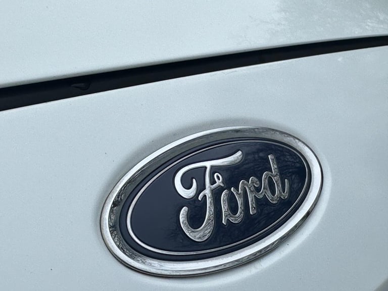 2016 Ford Focus 1.5 TDCi Zetec Euro 6 (s/s) 5dr HATCHBACK Diesel Manual