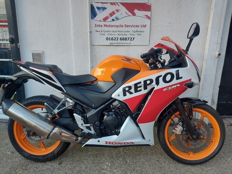 Superbikes for 2024 sale gumtree