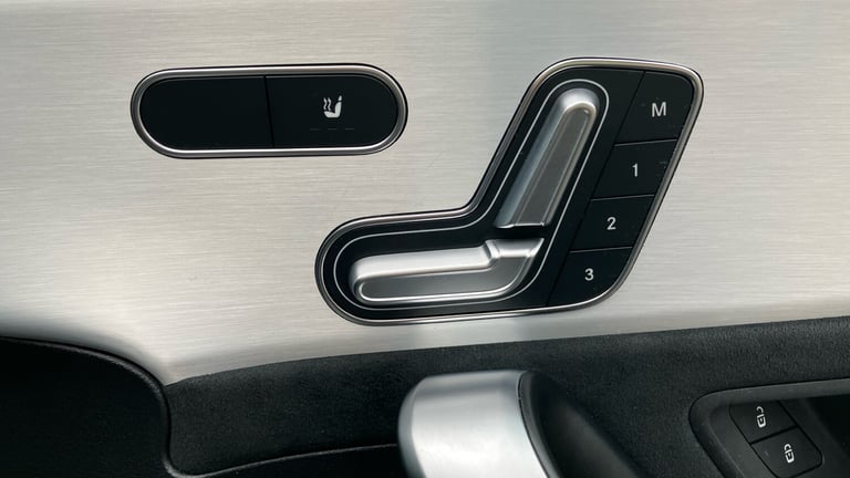 2023 Mercedes-Benz CLA 250e AMG Line Premium + Night Ed 4dr Tip Auto Saloon Saloon Hybrid Automatic