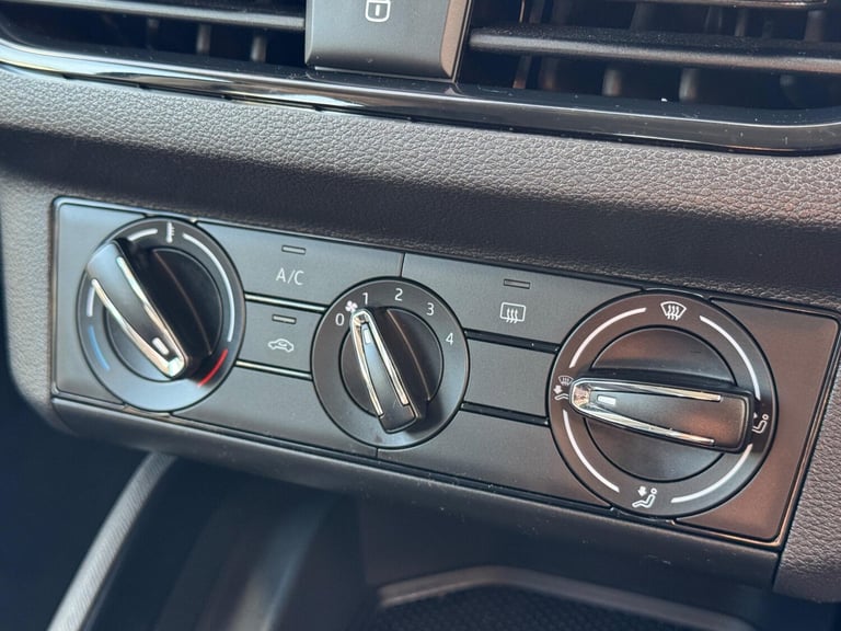 2020 Skoda Scala 1.5 TSI SE Euro 6 (s/s) 5dr HATCHBACK Petrol Manual