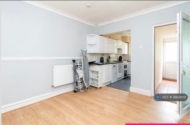 2 bedroom house in Waterford Street, Nottingham, NG6 (2 bed) (#2662809)