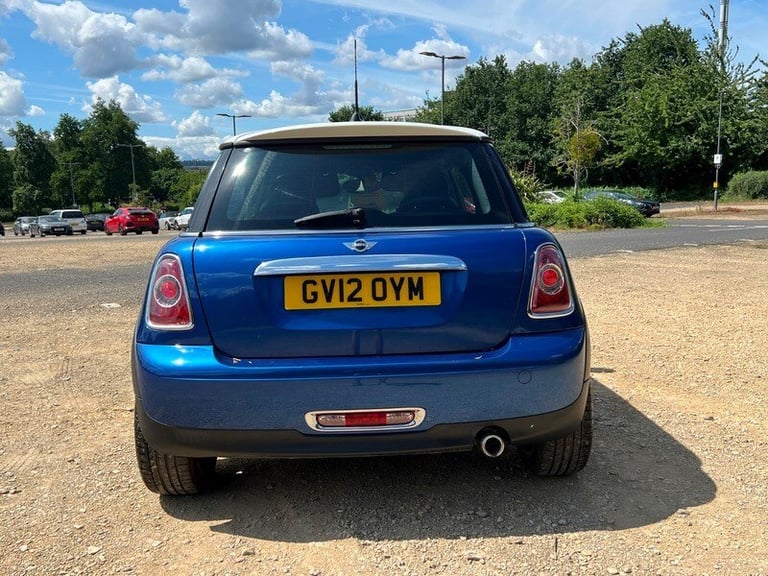 MINI Mini COOPER D LONDON 2012 EDITION