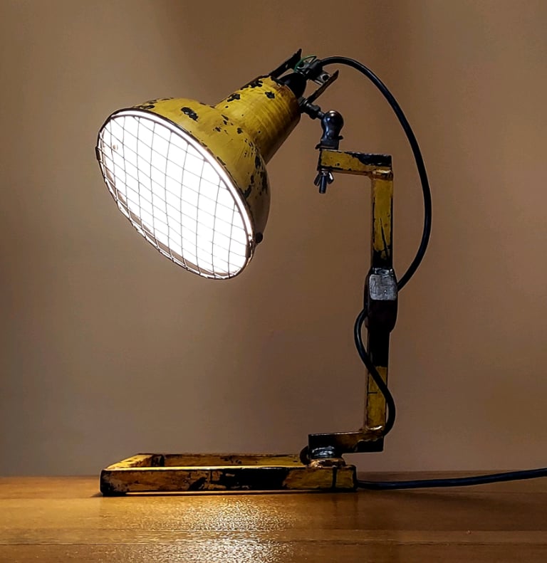 Industrial lamp 
