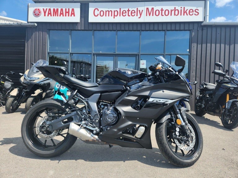 Yamaha Yzf R7 2024 - Bsb Special Offer 