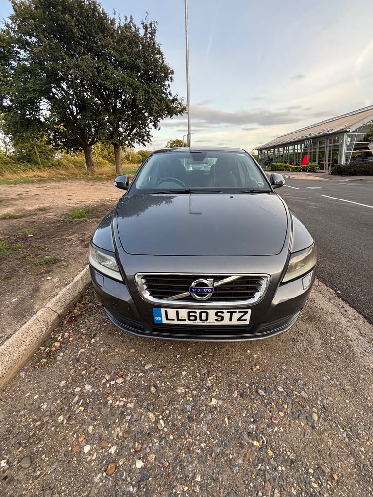 Volvo, S40, Saloon, 2010, Manual, 1560 (cc), 4 doors