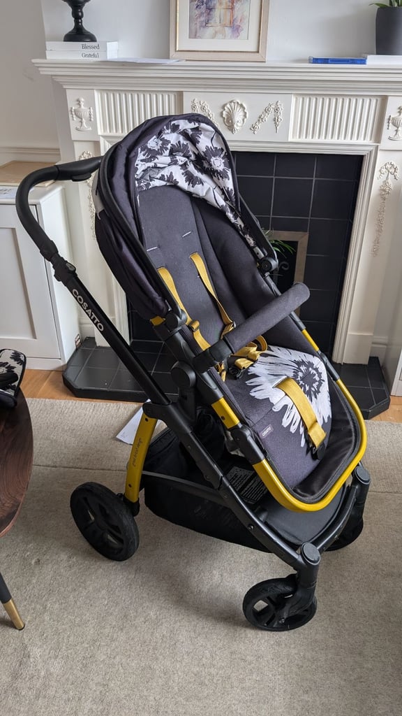 image for Cosatto Wow Pram and 3 in 1 Travel System