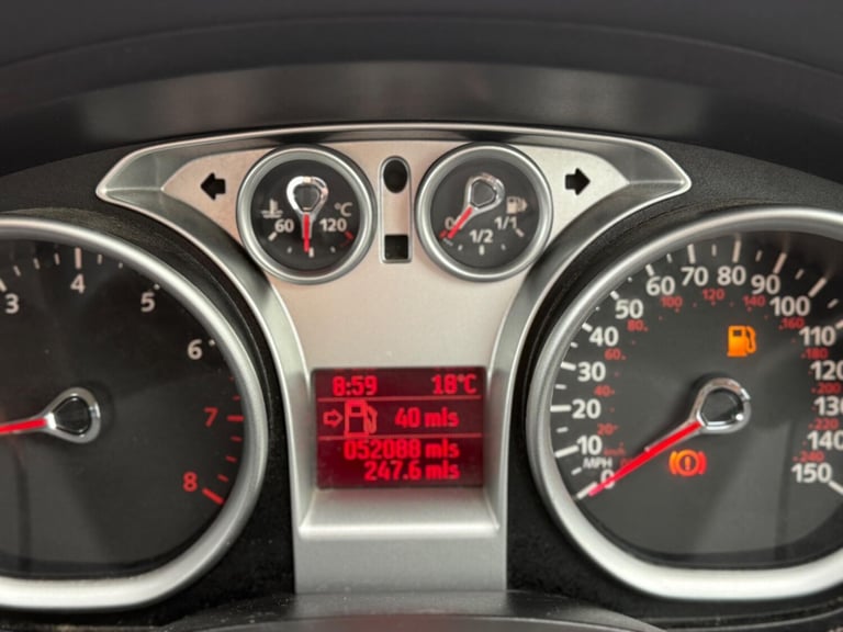 2009 Ford Focus 1.6 Style 5dr HATCHBACK Petrol Manual