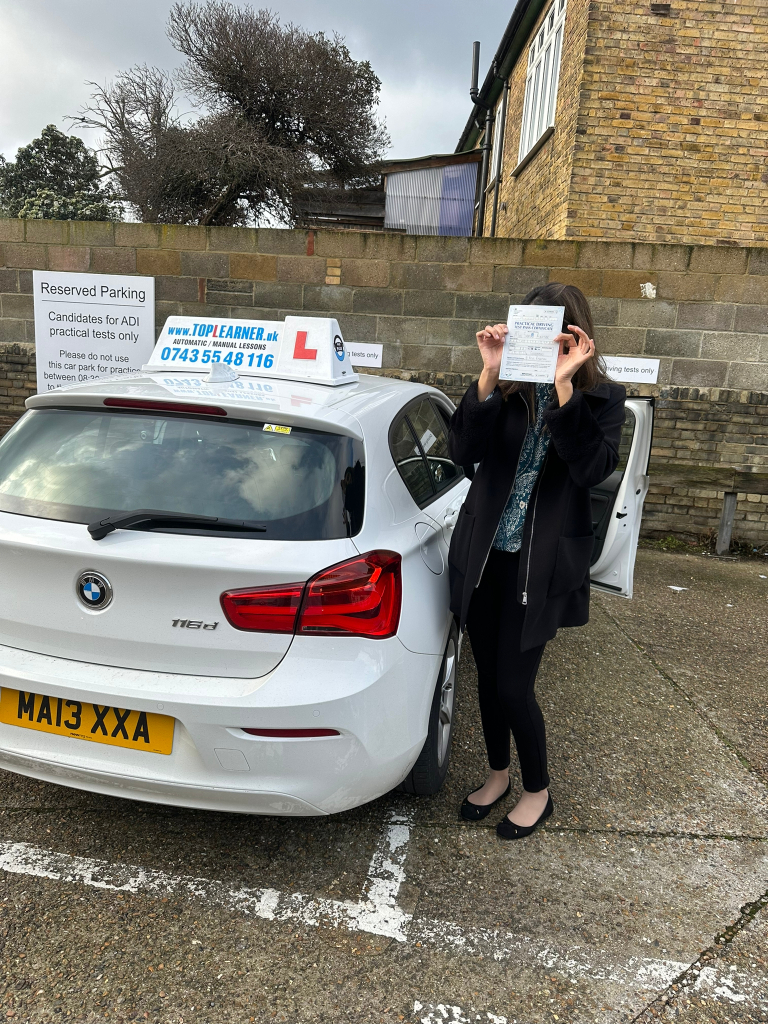 DRIVING LESSONS INSTRUCTOR COURSE EAST LONDON DAGENHAM BARKING