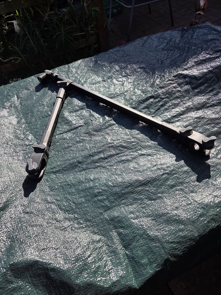 image for Preston Innovations Off-Box XS Extendable Feeder Arm - for Fishing Box