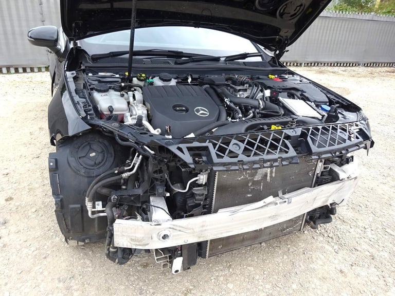 2020 70 REG MERCEDES BENZ A CLASS A250 AMG LINE E HYBRID AUTO DAMAGED SALVAGE