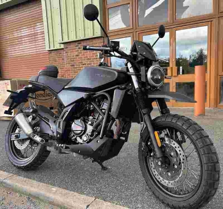 LEXMOTO RSS SCRAMBLER 125