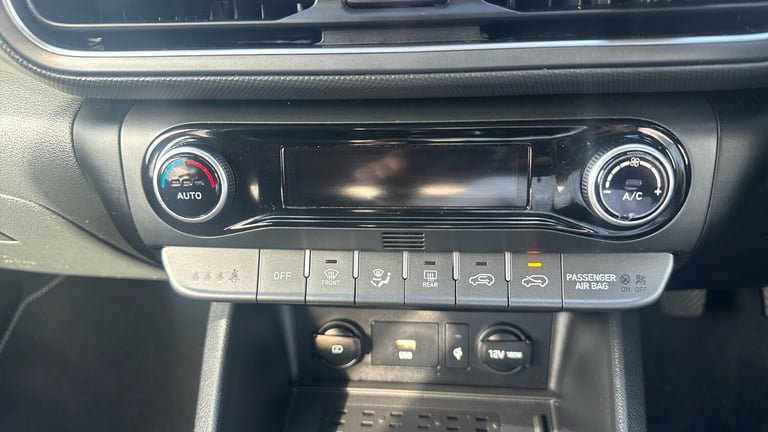 2021 Hyundai KONA 1.0 TGDi 48V MHEV Premium 5dr HATCHBACK PETROL Manual