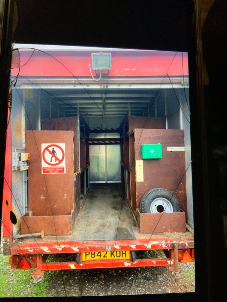 Box trailer 