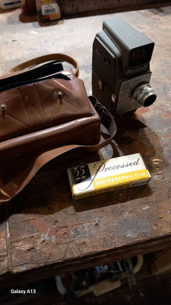 CINE CAMERA 