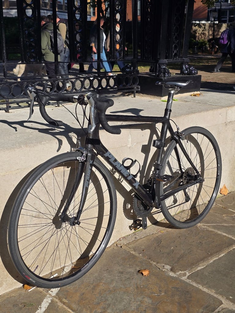 Full carbon fibre Planet X PRO racing bike super fast and upgraded 🔥
