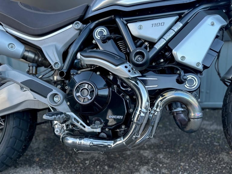 GORGEOUS DUCATI SCRAMBLER 1100 SPECIAL MOTORCYCLE, FULL DUCATI SERVICE HISTORY 