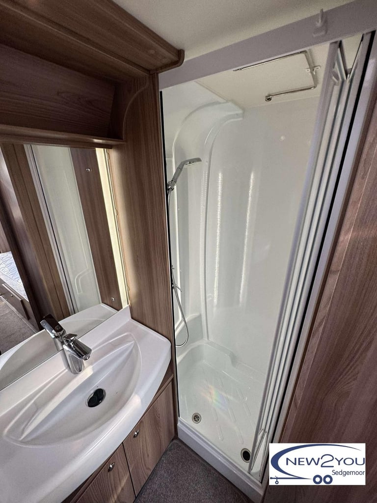 2017 Swift Conqueror 565 4 Berth Caravan + Motor Mover - STOCK NO S085