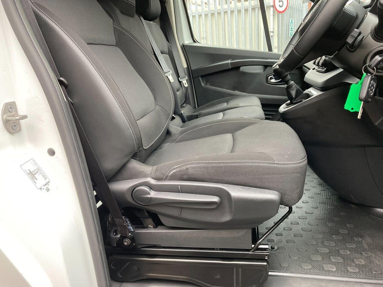 2023 Nissan Primastar 2.0 dCi 30 Tekna Panel Van 5dr Diesel Manual L1 H1 Euro 6 (s/s) (110 ps) PA...