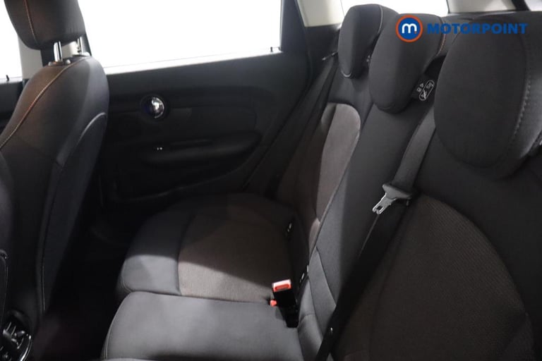 2022 MINI Clubman 1.5 Cooper Classic 6dr [Comfort Pack] Estate Petrol Manual