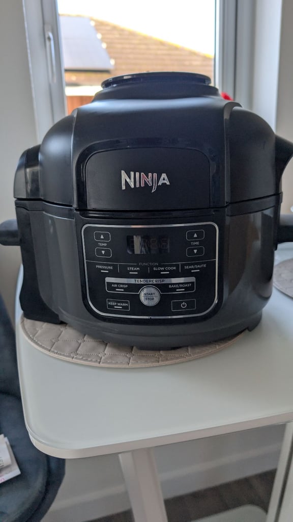 Ninja Foodie 4.7L Multi Cooker