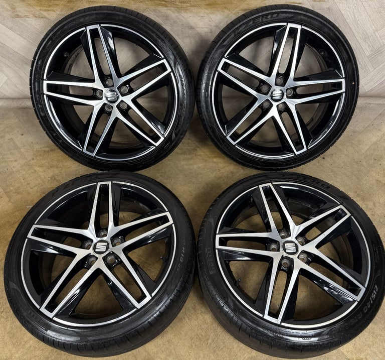 image for 18'' GENUINE SEAT IBIZA 6F FR ALLOY WHEELS ALLOYS TYRES 6F0601025E