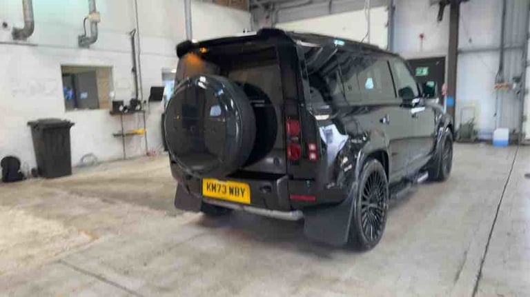 2024 Land Rover Defender 110 3.0 D300 MHEV X-Dynamic SE SUV 5dr Diesel Auto 4WD Euro 6 (s/s) (300...