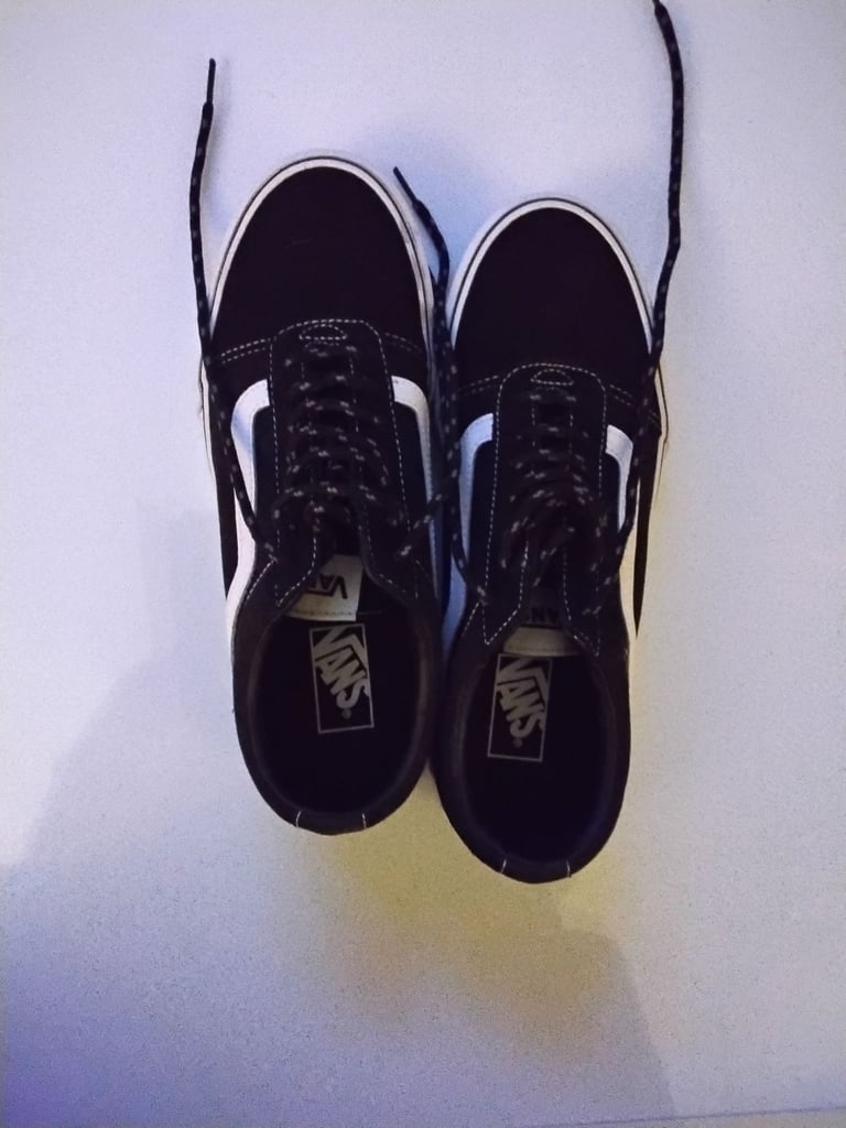 Vans trainers size 42