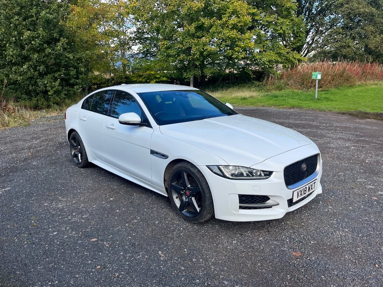 image for Jaguar, XE, Saloon, 2018, Other, 1999 (cc), 4 doors
