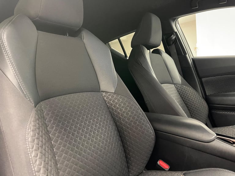 2023 Mercedes-Benz GLA 1.3 GLA200h MHEV Sport (Executive) 7G-DCT Euro 6 (s/s) 5dr HATCHBACK Petro...