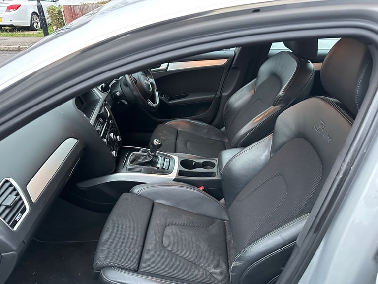 Audi, A4, Saloon, 2012, Manual, 1798 (cc),4 doors - Image 4
