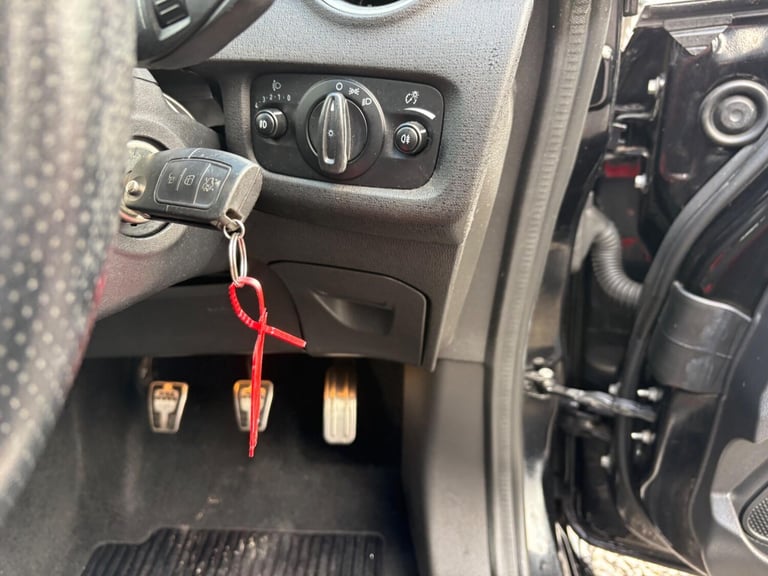 2017 Ford Fiesta 1.0T EcoBoost ST-Line Euro 6 (s/s) 3dr HATCHBACK Petrol Manual