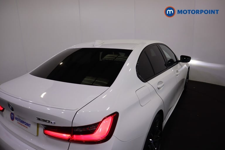 2021 BMW 3 Series 330e M Sport 4dr Step Auto SALOON PETROL/ELECTRIC Automatic
