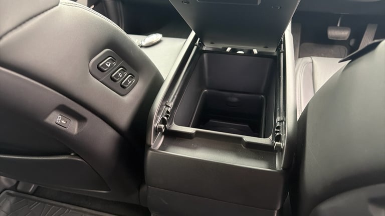 2025 Hyundai Santa Fe 1.6 TGDi Plug-in Hybrid Calligraphy 5dr 4WD Auto Estate Estate Hybrid Autom...