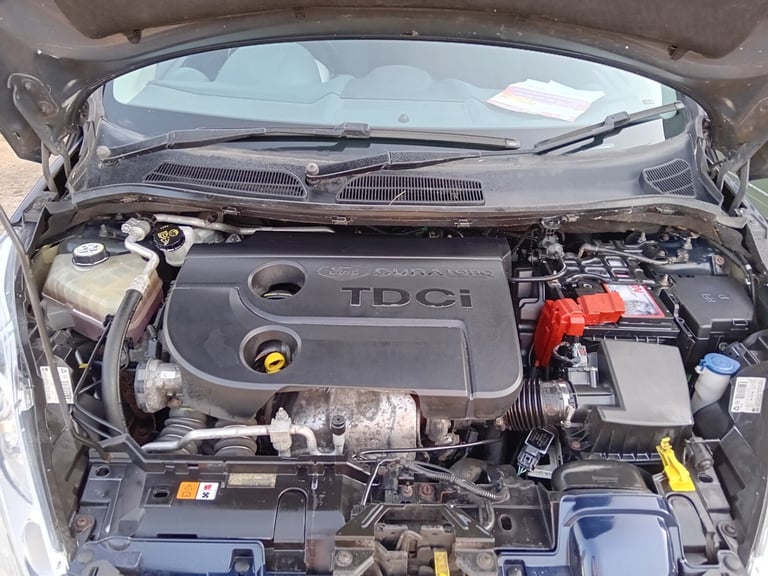 2011 Ford Fiesta 1.6 TDCi [95] Titanium 3dr HATCHBACK Diesel Manual