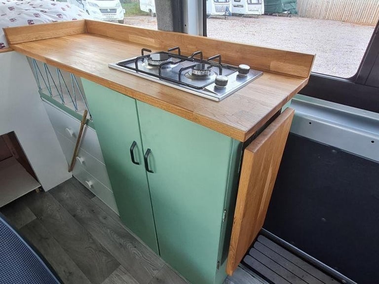 Peugeot Boxer 335 LWB