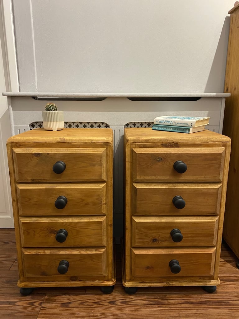 image for 2 pine bedside tables 